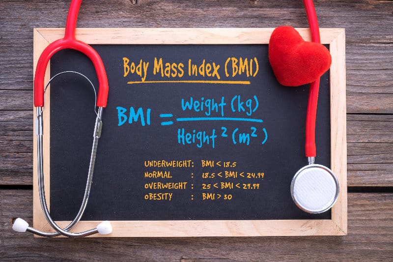 BMI值 計算公式 : BMI = 體重(公斤) / 身高(米)的平方 