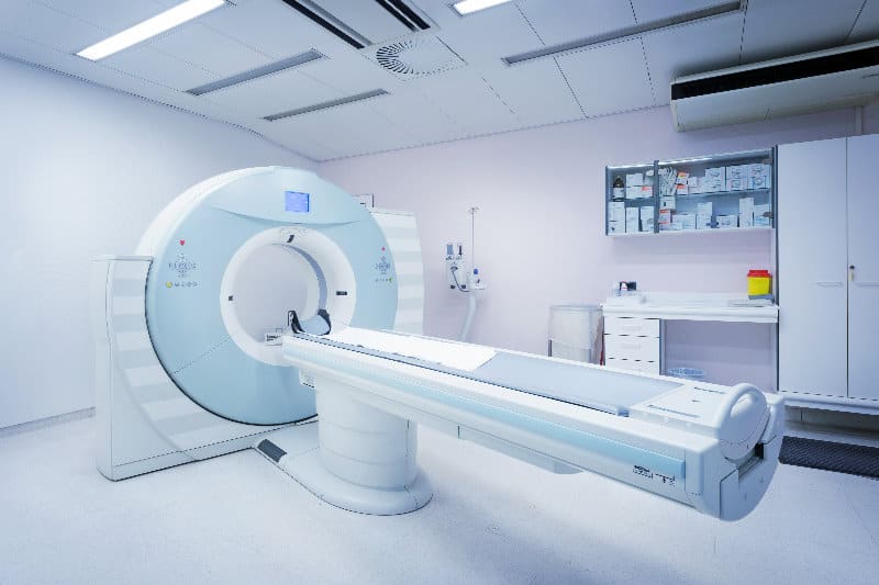 電腦斷層掃描 CT Scan是一種特殊的 X光掃描技術，用 X光和電腦來拍攝身體的橫斷面圖片。