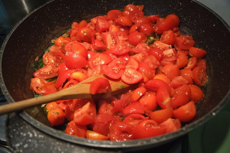茄紅素屬於脂溶性，完全不怕加熱，經烹調後更容易釋放出營養素，能提高2至3倍的吸收率。